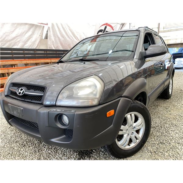 PARKSVILLE - 2006 HYUNDAI TUCSON GRAY 269941 KMS - 406326-3