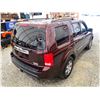 Image 16 : PARKSVILLE - 2011 HONDA PILOT RED 203053 KMS - 501242-3