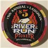 Image 1 : $5 PIONEER HOTEL & CASINO CHIP. 1997 RIVER RUN