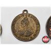 Image 3 : British Coins/Weight (3): - Brass Weight  - 1902 Commemorative Medal King Edward VII Queen Alexandra