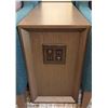 Image 11 : Upholstered Chair 34" x 30" x 34"H w/ Console Table 30" x 12" x 20"