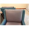 Image 2 : Upholstered Chair 34" x 30" x 34"H