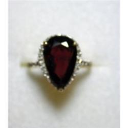 Garnet & Diamond Ring 5.95ct Garnet w/ .15ctw Dia