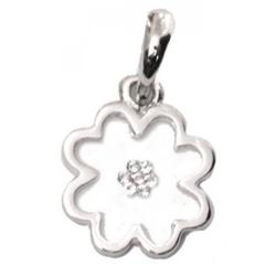 0.09 ct VS Diamond Pendant 18KW
