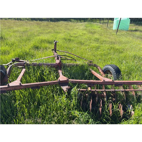 Pull-Type Disc Harrow Agricultural Implement