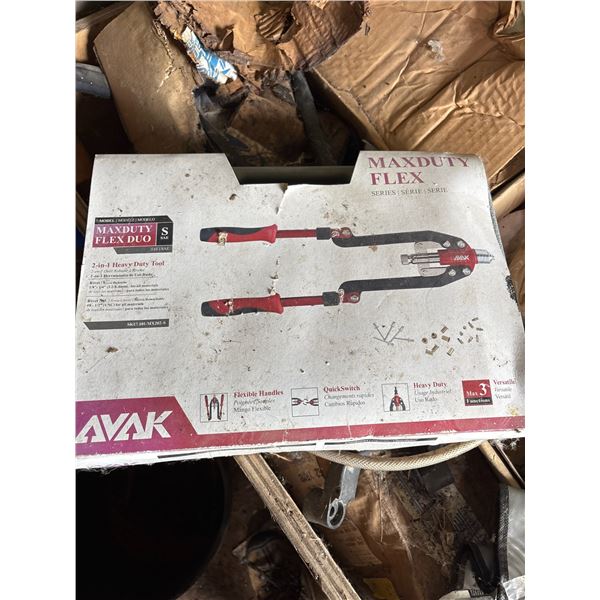 AVAK MaxDuty Flex Duo 2-in-1 Heavy Duty Tool
