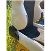 Image 9 : Corbeau Racing Bucket Seats and Camaro Brak