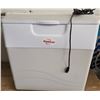 Image 1 : Koolatron Thermoelectric Portable Cooler
