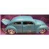 Image 2 : Maisto Design 1:24 Volkswagen Beetle Diecast Model