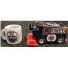 Image 6 : Edmonton Oilers Fan Collectible Lot with Figures, Memorabilia, and Accessories