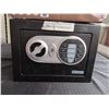 Image 2 : Guardwell Electronic Digital Safe with Keypad and Keys