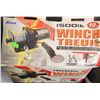 Image 5 : Bada 1500 lb 12V Winch and Vevor Rolling Tool Cart with Drawers