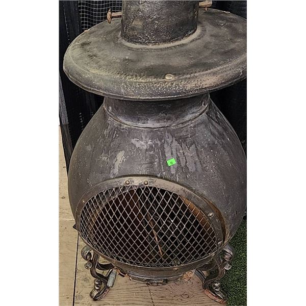 Cast Iron Outdoor Chiminea Fireplace with Mesh Door
