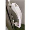 Image 5 : Sharp PN-L602B 60" LCD Monitor