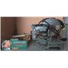 Image 1 : King Canada 10" Compound Mitre Saw With Extra Blades