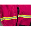 Image 15 : Lot: Husky Stool, Lifear Sneakers, Safety Jacket, Gloves, Straps