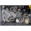 Image 6 : Bulk Lot Of Mixed Ball Bearings, Seals, And Races