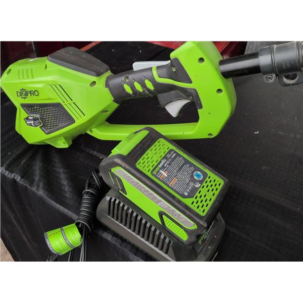 Greenworks DigiPro 40V Brushless String Trimmer With 40V Battery
