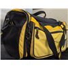 Image 10 : TELUS Yellow Gym Bag With Shoes and Elbeco Pants