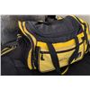 Image 9 : TELUS Yellow Gym Bag With Shoes and Elbeco Pants