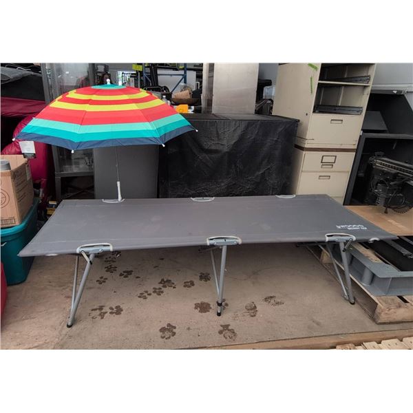 Woods Instant Cot with Mainstays Clip-On Parasol