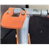 Image 10 : Tacx Satori Bike Trainer With Schwinn Water Bottle