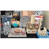 Image 1 : Kitchenware Lot: GE Food Processor, Bella Fondue, Libbey Glasses, Mikasa Plate