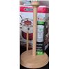 Image 7 : Kitchenware Lot: GE Food Processor, Bella Fondue, Libbey Glasses, Mikasa Plate
