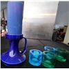 Image 5 : Decor: Office Chair, Glass Votive Holders, Vase, Candleholder