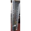 Image 11 : W3BCLOUD Crypto Mining Server With MSI CD-R/RW Drive and 400W Power Supply
