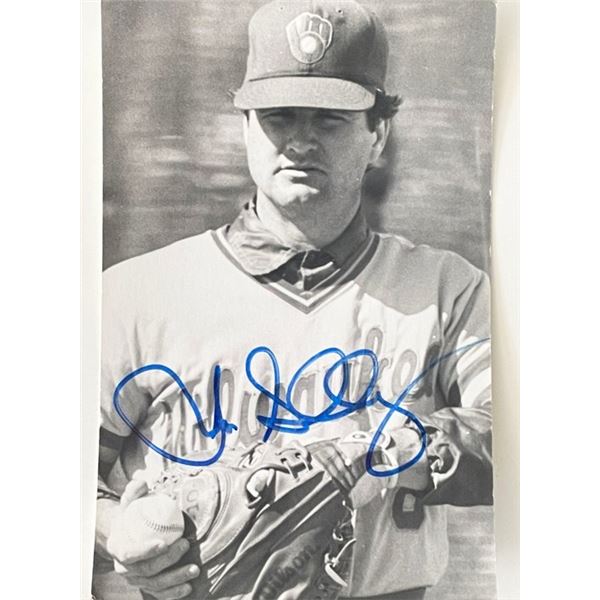 Milwaukee Brewers