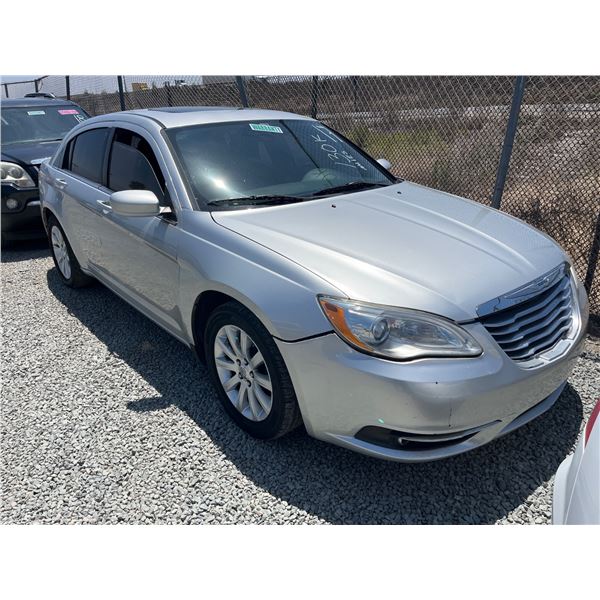 CHRYSLER 200 2012 ADT