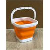 Image 1 : Folding Water Bucket