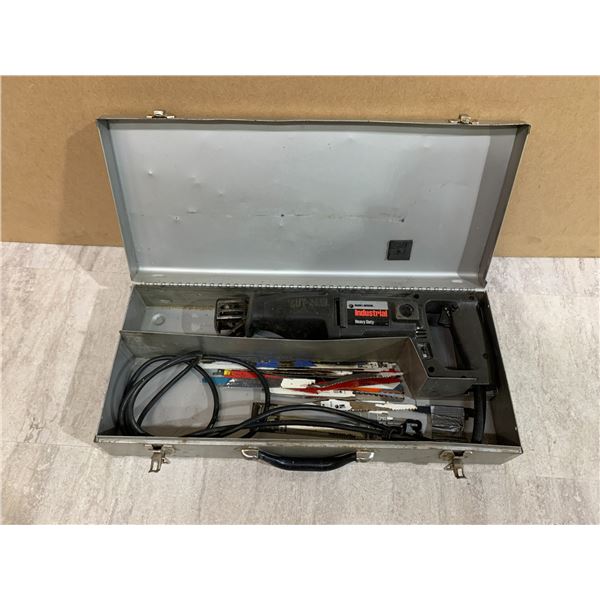 Black & Decker Porter-Cable Industrial Heavy Duty Reciprocating Saw - Includes Assortment Of Blades