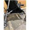Image 4 : Kolcraft Cloud Umbrella Stroller