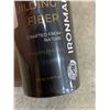 Image 2 : Ironmane Hair - Hair Building Fiber - Medium Blonde