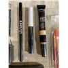 Image 5 : Karuizi All In One Makeup Kit
