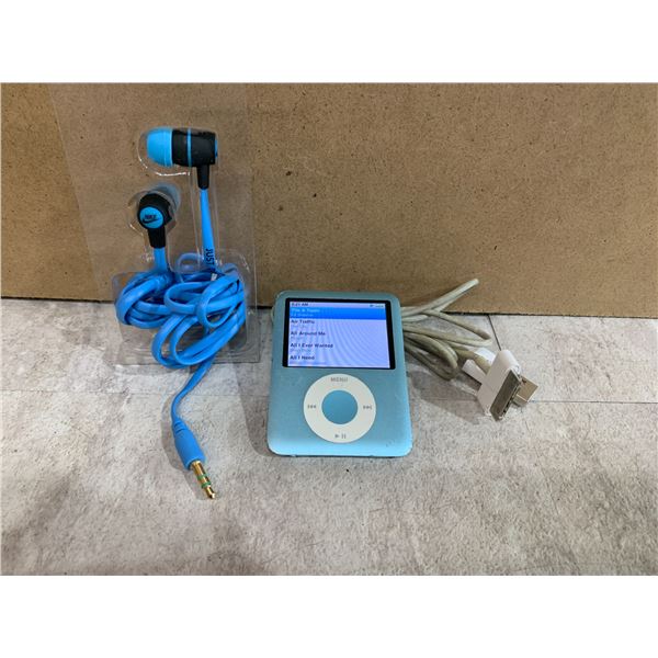 Ipod - Model: A1236 - Comes With The Original Power Cord