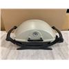 Image 1 : Weber Q200 Gas Grill - Includes Temperature Gauge