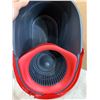 Image 9 : Vileda EasyWring Spin Mop & Bucket System