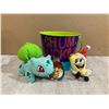 Image 1 : Chum Bucket - With Spongebob & Bulbasaur Plushies
