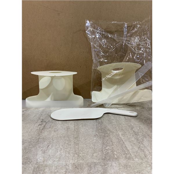 White Heavy Duty Bed Sheet Holders
