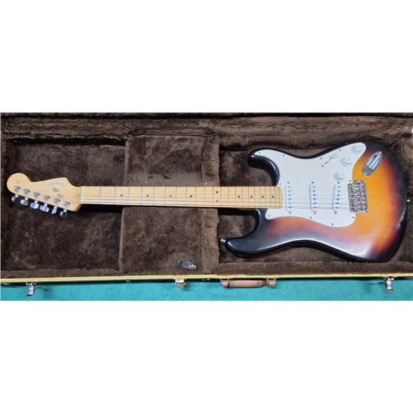 2003 Fender Stratocaster Electric Guitar with Tweed Case Made in USA