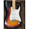 Image 3 : 2003 Fender Stratocaster Electric Guitar with Tweed Case Made in USA