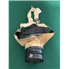 Image 9 : WWII Canadian Civil Defense Gas Mask & Original Box