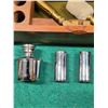 Image 2 : Ducks Unlimited 12g Cleaning Kit in Deluxe Wooden Box