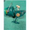 Image 2 : Vintage Penn 710 Spinfisher Reel & Bronson Pilot  Casting Reel no.925