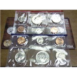 1985 US Mint UNC Set P/D