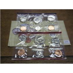 1990 US MInt UNC Set P/D