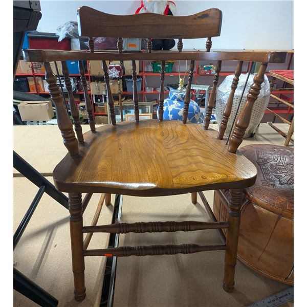 VTG Wooden Captain's Chair